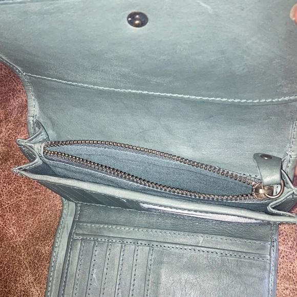 Vintage Leather Elegant Quilted Women's Wallet - Light Blue - Picture 5 of 5